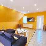 Balazs With Private Pool - Biro Tours Nr 183 * Keszthely