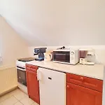 Balazs With Private Pool - Biro Tours Nr 183 * Keszthely