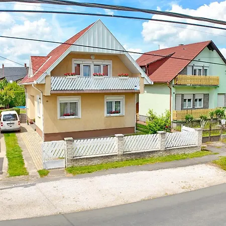 Apartmán Balazs With Private Pool - Biro Tours Nr 183 Keszthely