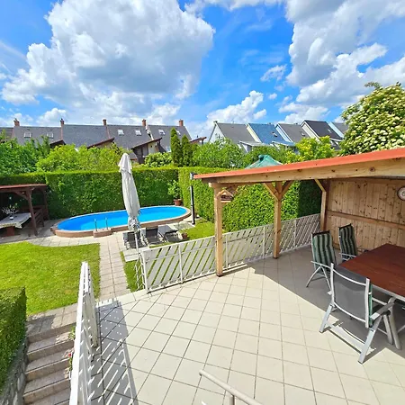 Balazs With Private Pool - Biro Tours Nr 183 Keszthely